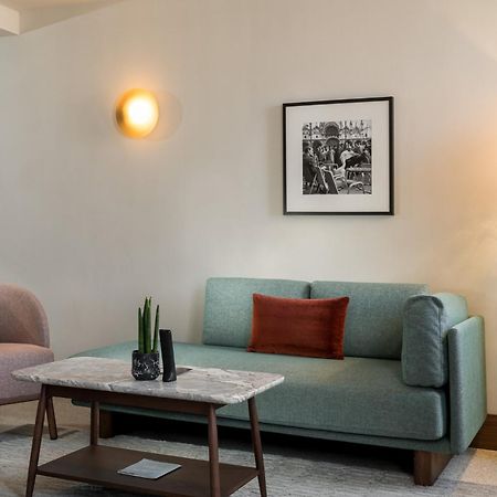Ca'Di Dio-Small Luxury Hotel Venice Luaran gambar A living room at the hotel