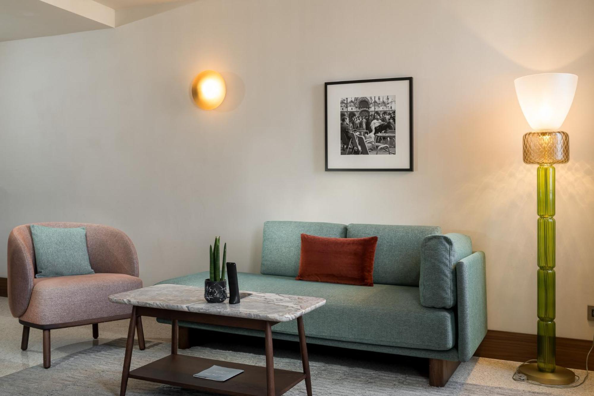 Ca'Di Dio-Small Luxury Hotel Venice Luaran gambar A living room at the hotel